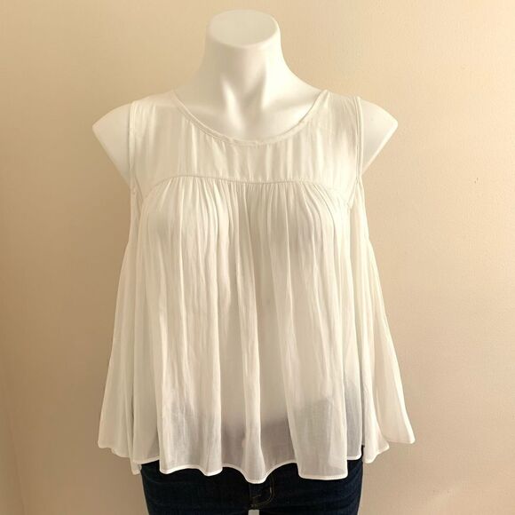 - F21 Gauze Cold Shoulder Flare Sleeve Swing Top - Picture 2 of 6
